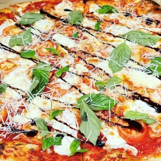 12" Margarita Pizza